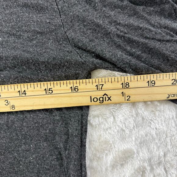 Zenana Outfitters V-Neck Long Sleeve T-Shirt Women's Size Medium Gray - Picture 4 of 5